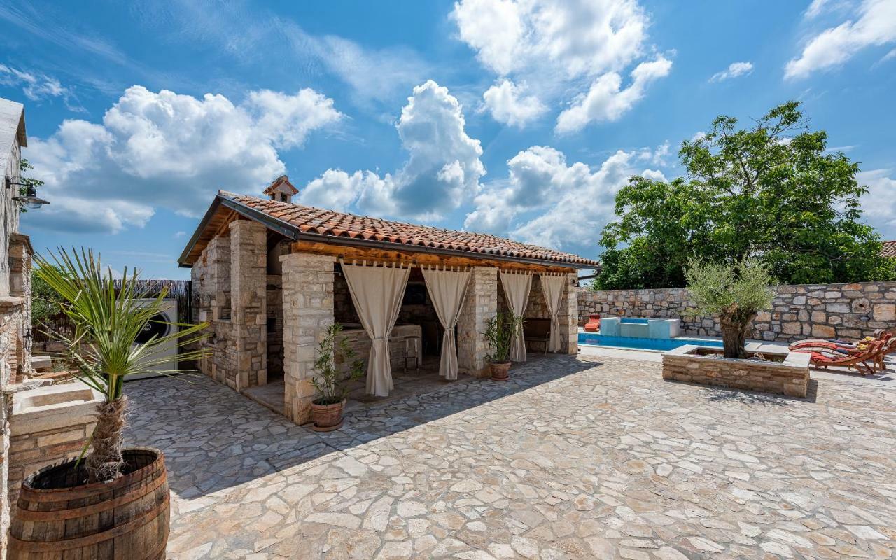 Casa Di Roccia Villa Marcana Exterior photo