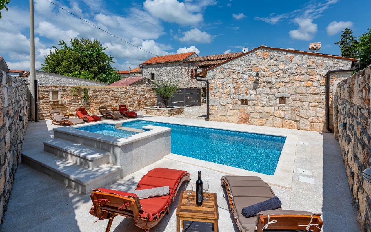 Casa Di Roccia Villa Marcana Exterior photo