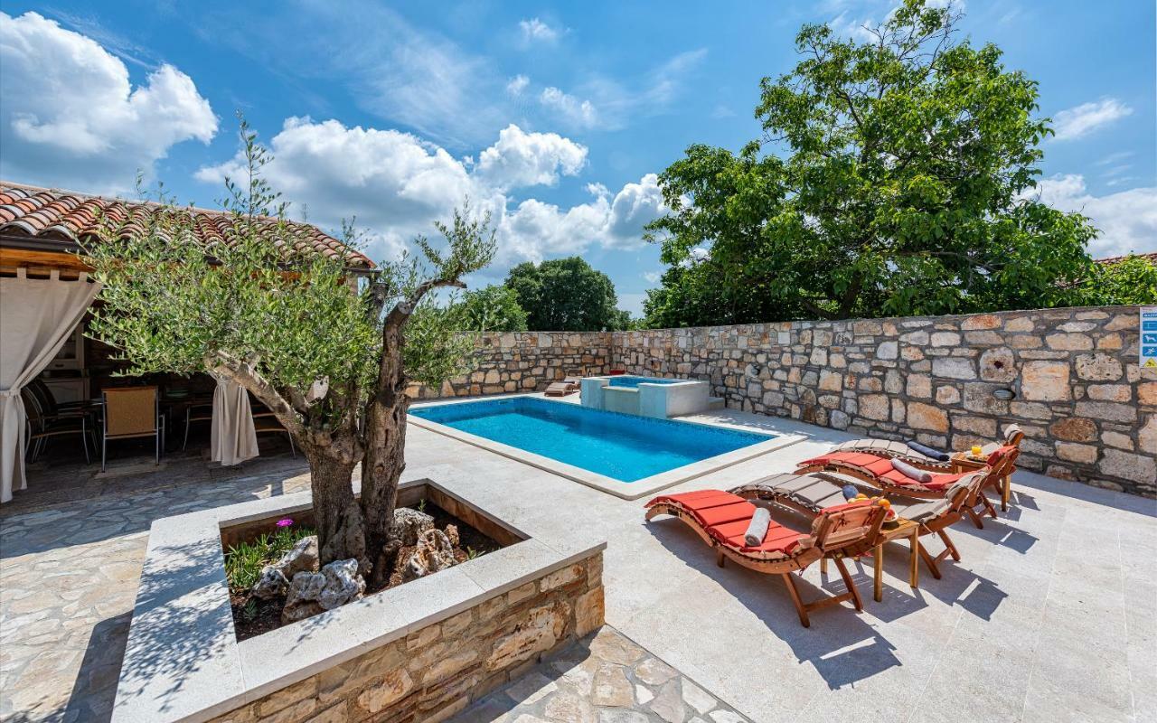 Casa Di Roccia Villa Marcana Exterior photo